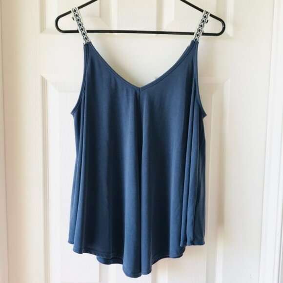 🎆BYE BYE ON 7/20🎆Embroidered Strap Tank Top - Picture 1 of 13